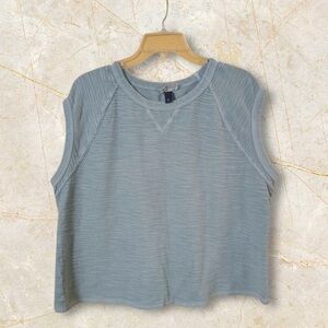 🔥 5/$25 Universal Thread XL Crop Top Women’s Size XL